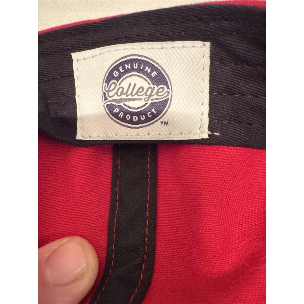 George Bulldog Fan Favorite Authentic College Product In Program Ball Cap Red